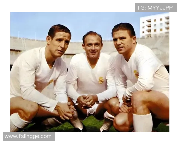 足球明星中谁的家庭背景最为显赫与传奇揭秘