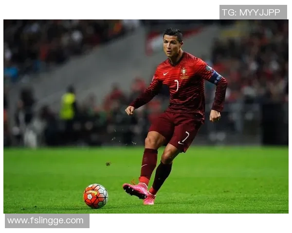 足球明星们那些令人惊叹的酷炫名字背后隐藏的故事与传奇